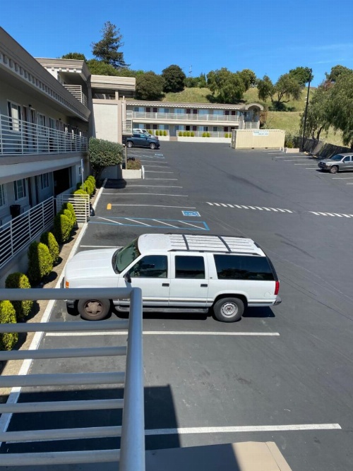 Budget Inn Of Hayward image 5